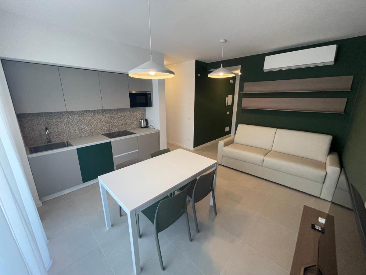 Woody Green Charming Apartments - Agenzia Cocal Caorle Eksteriør billede