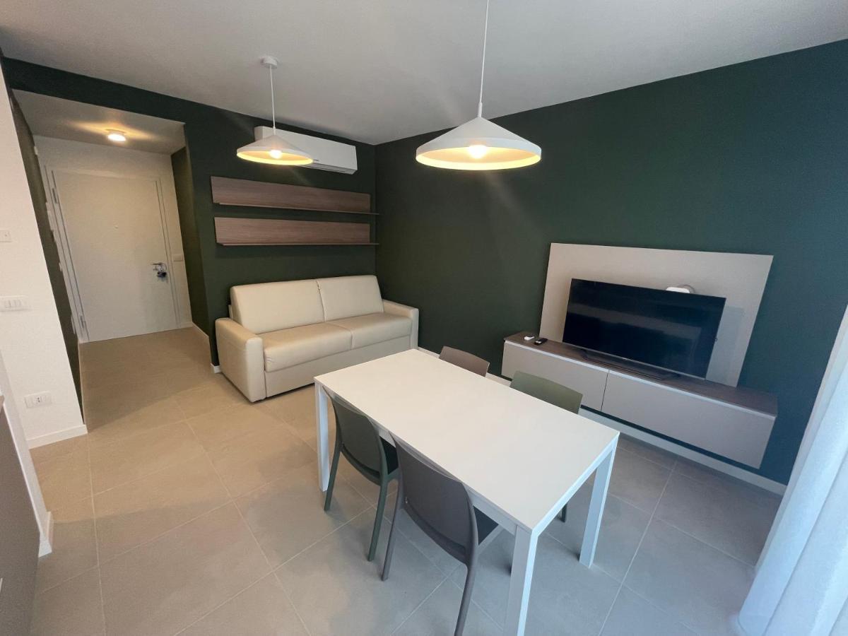 Woody Green Charming Apartments - Agenzia Cocal Caorle Eksteriør billede